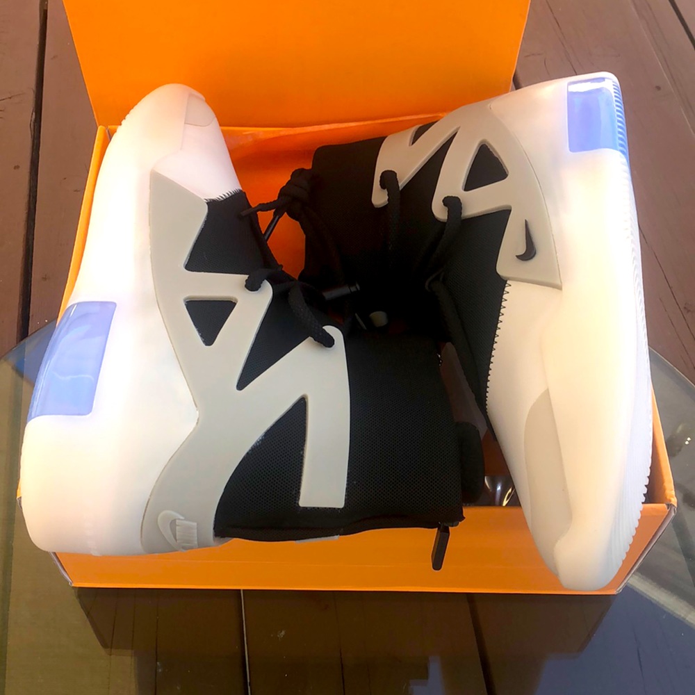 NIKE AIR FEAR of GOD 1